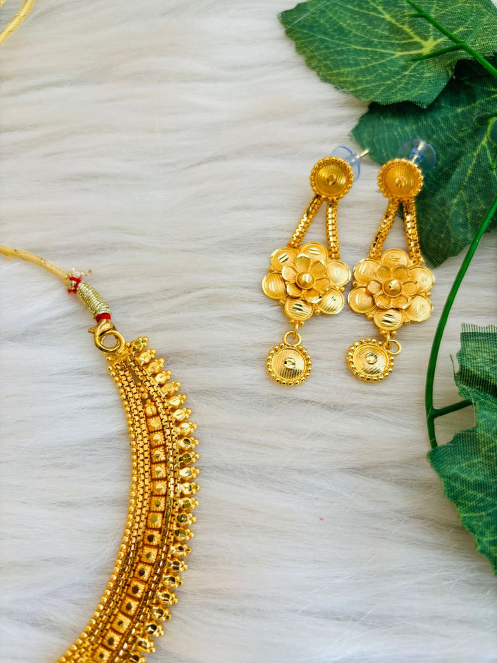 Rich And Bright -Gold Plated Necklace set