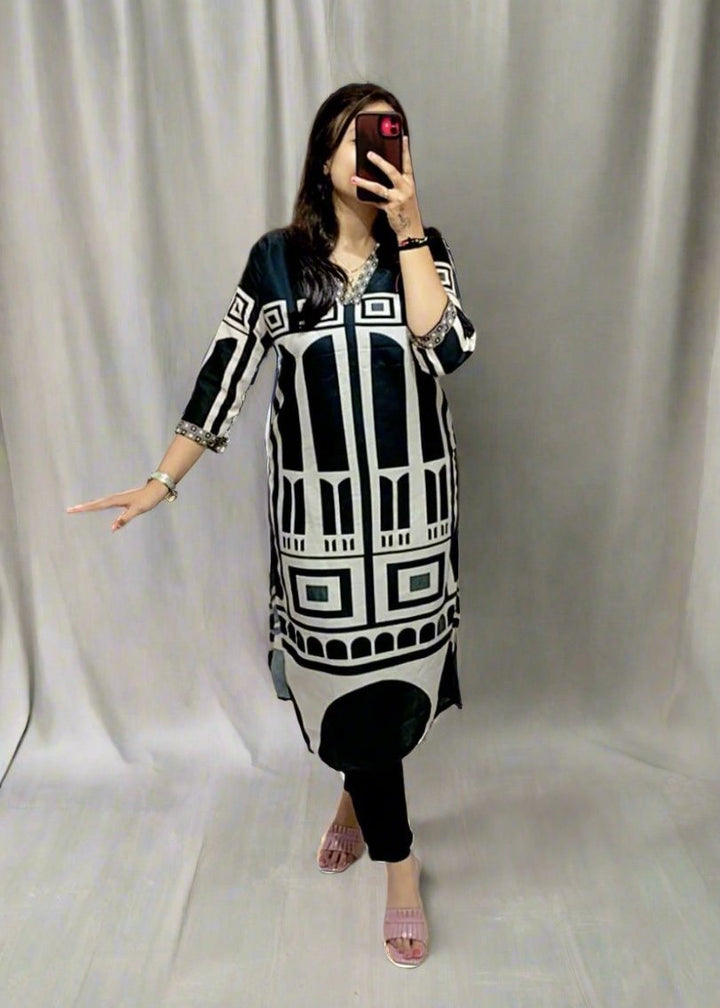 Blessing Heart Muslin Kurti Set