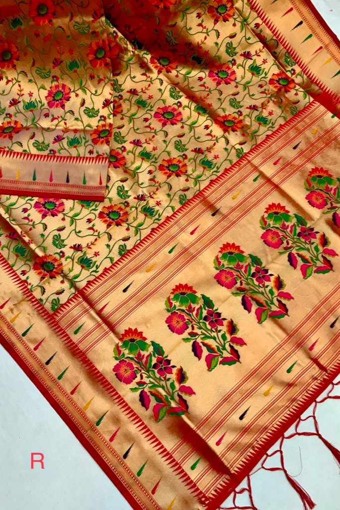 Droplets Dance Banarasi Silk Saree