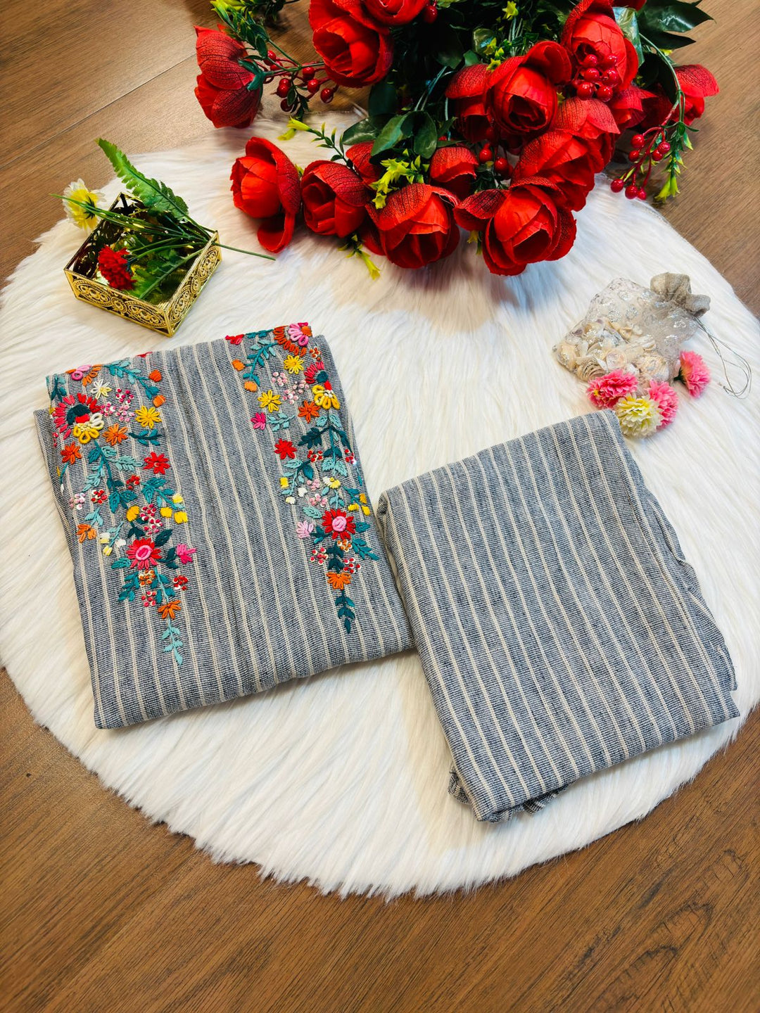 Cute Matching Handloom Linen Coord Set