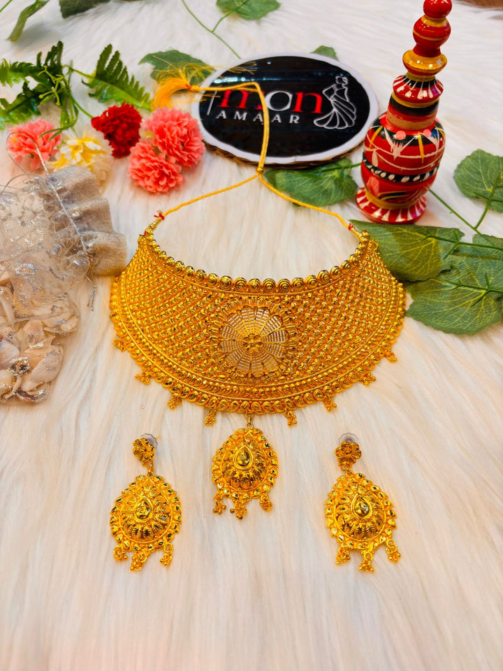 Indumati Gold Plated Bridal Choker