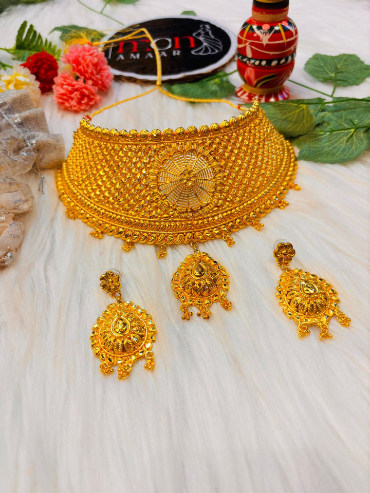 Indumati Gold Plated Bridal Choker