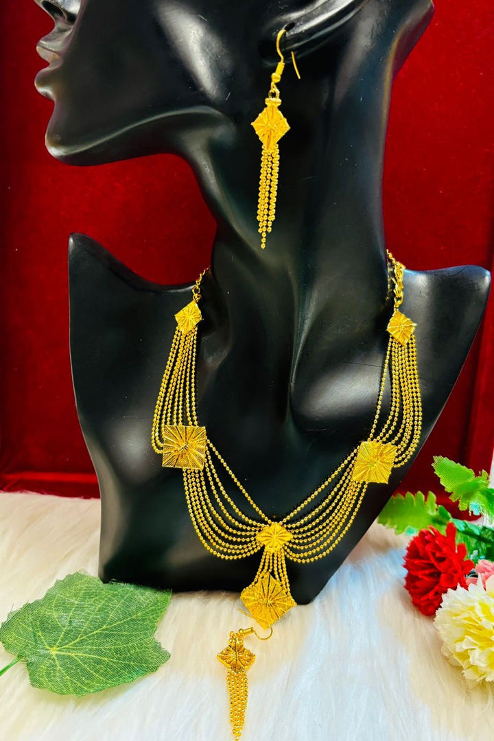 Urva Gold Plated Lahori Necklace Set