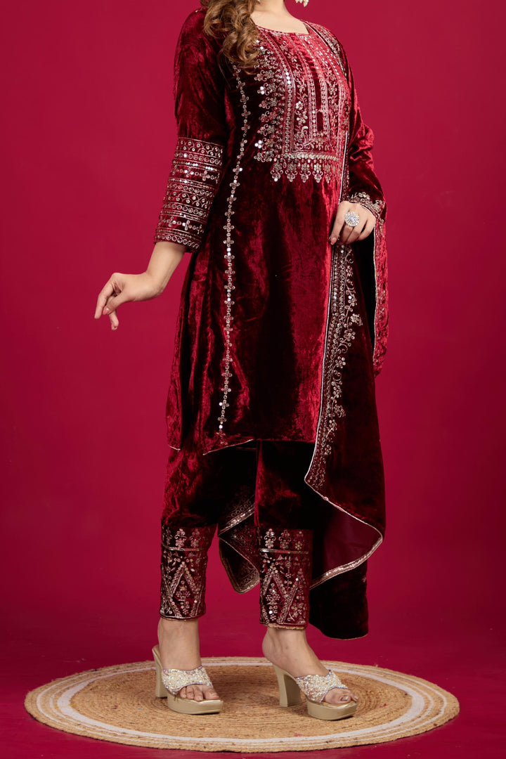 Pretty Stars Velvet Kurti Set