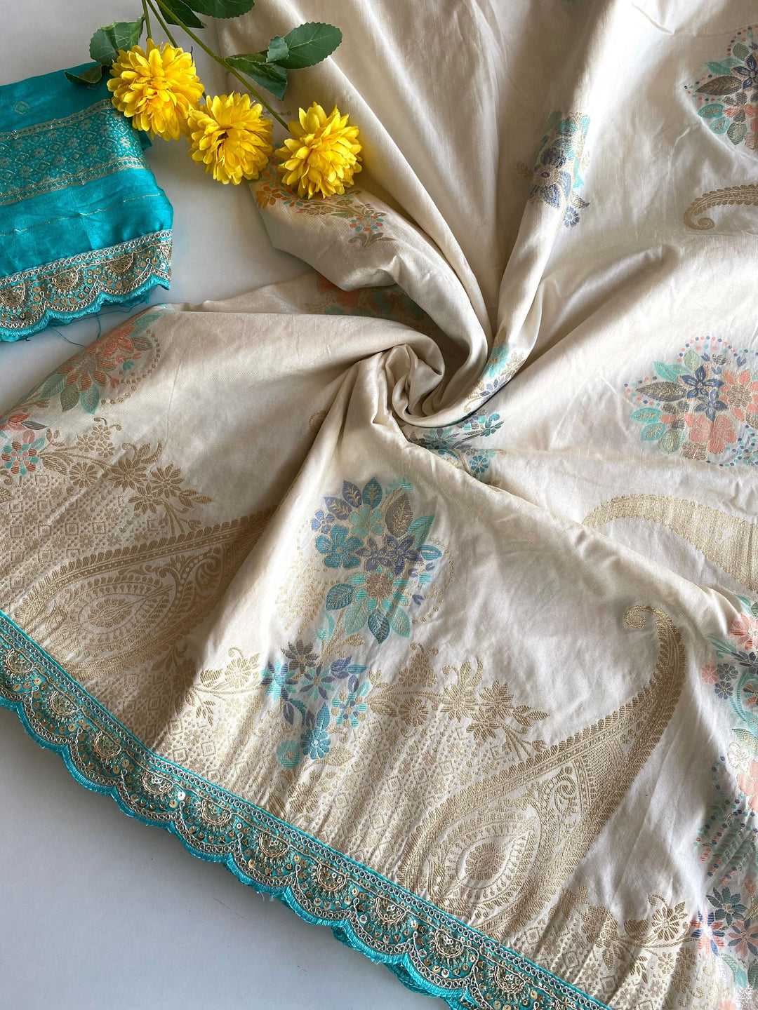 Frozen In Time Banarasi Saree