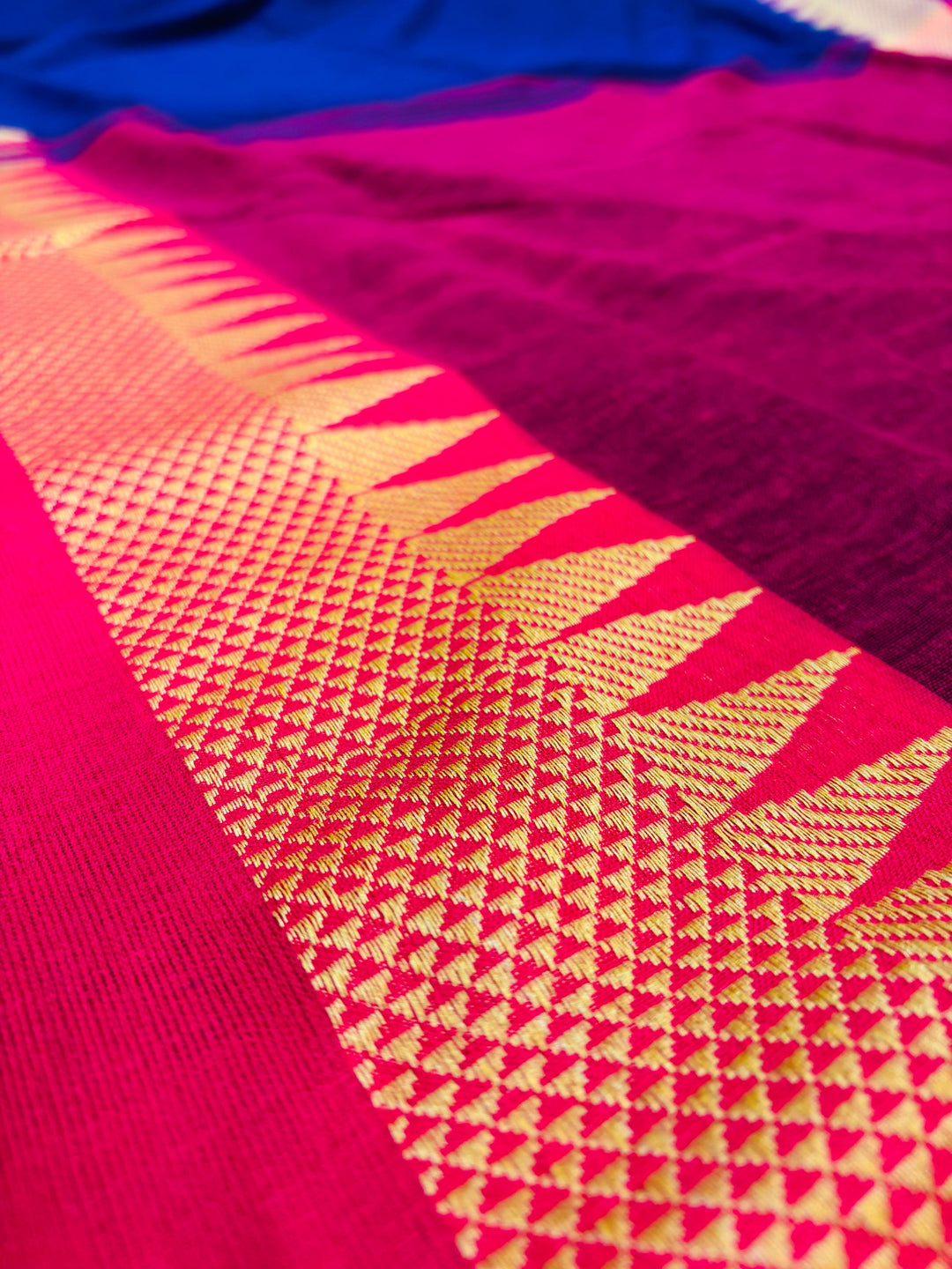 Nakshi Khadi Cotton Saree