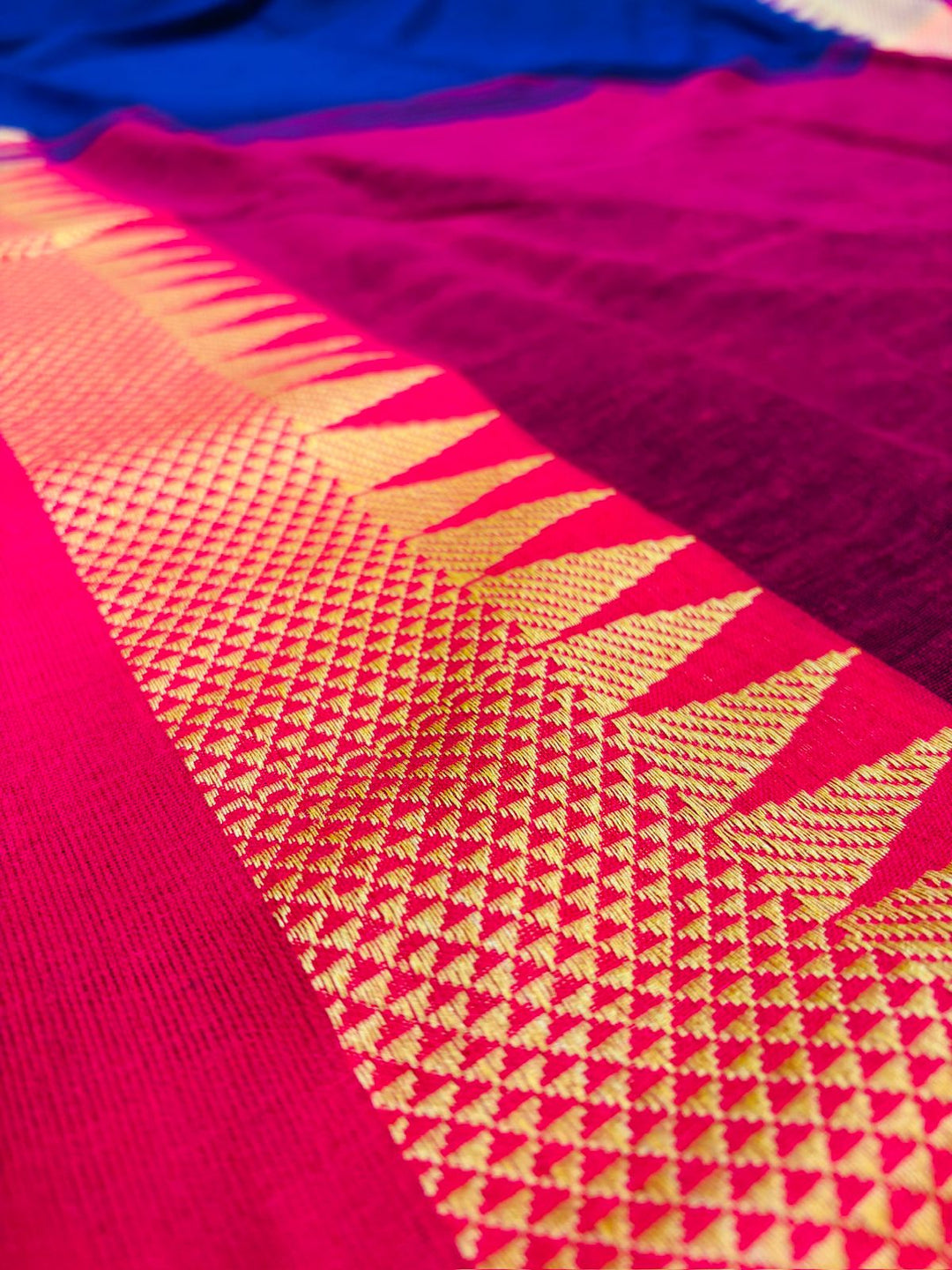 Aashita- Khadi Cotton Saree