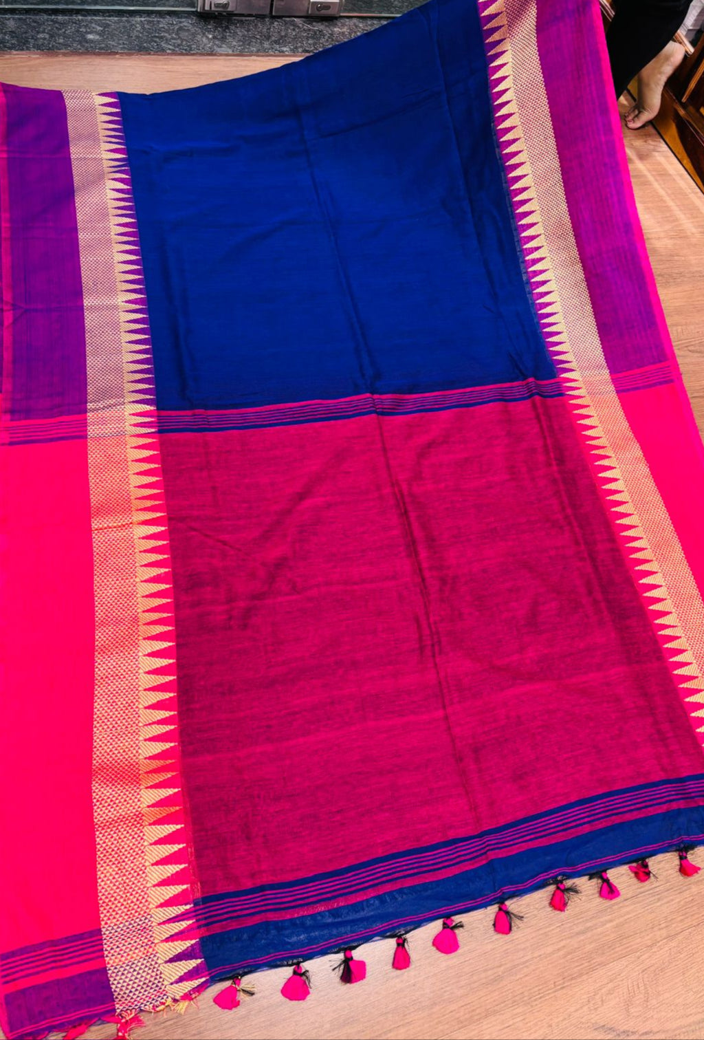 Aashita- Khadi Cotton Saree