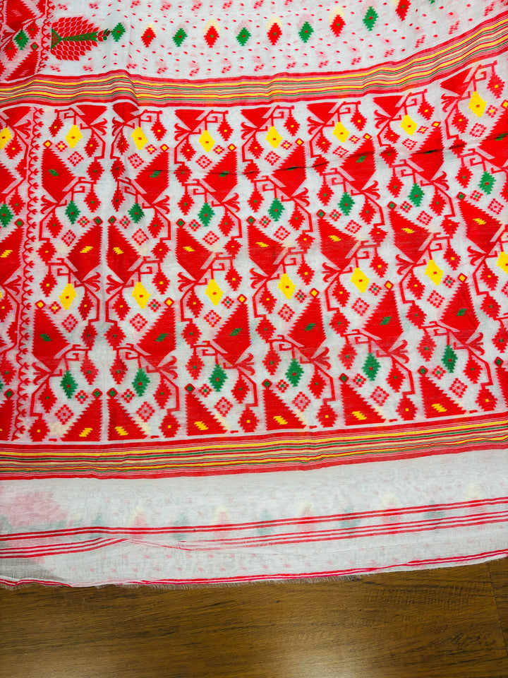 Beauty Of  Dhakai Jamdani Saree