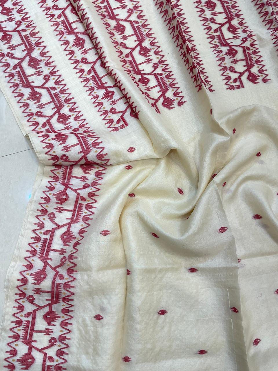 Bengal's Tale Gachi Tussar Saree