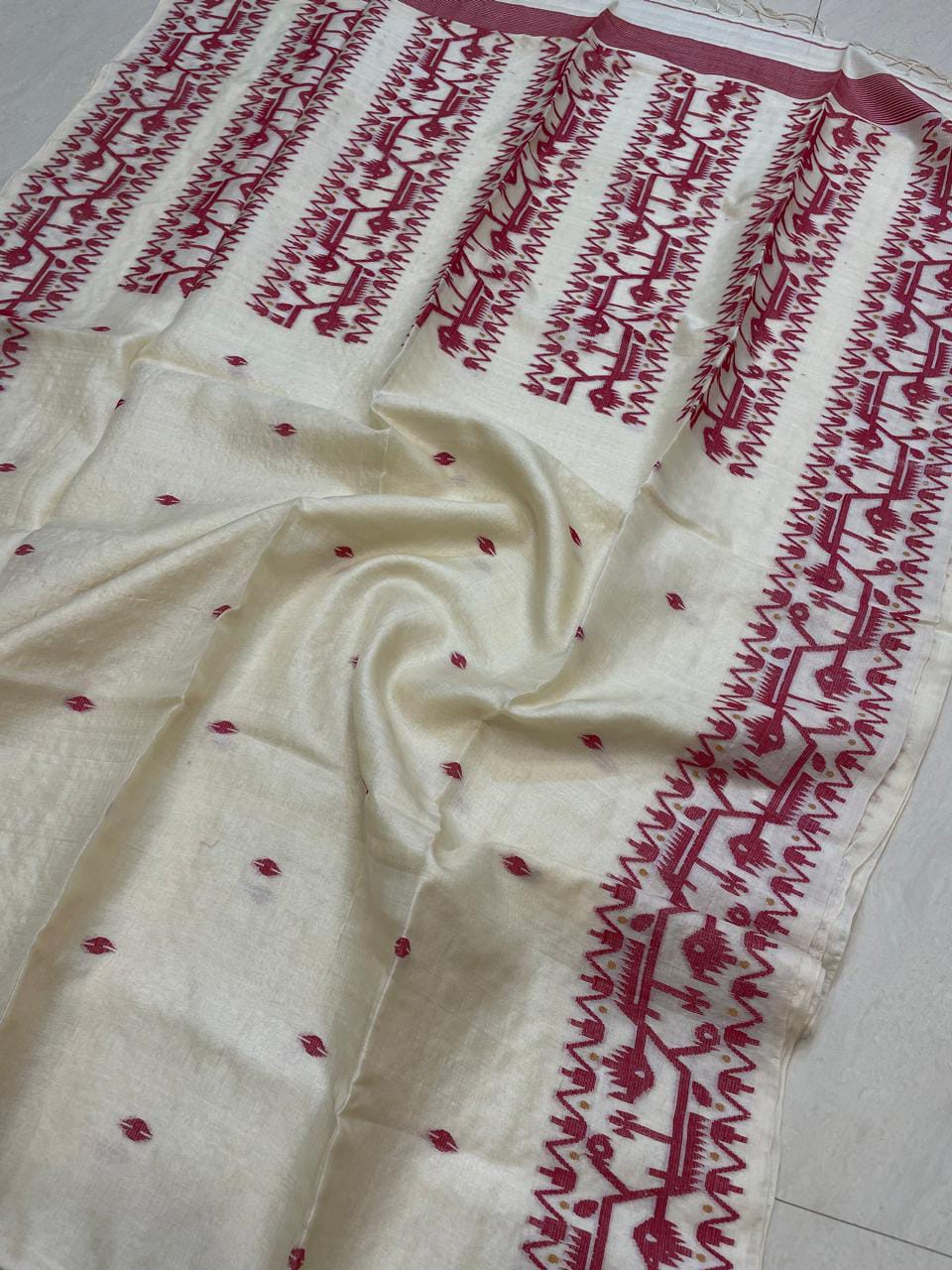 Bengal's Tale Gachi Tussar Saree