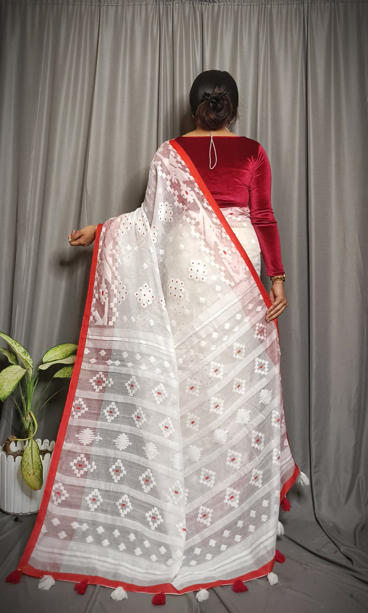 Arjuna Dhakai Jamdani Saree