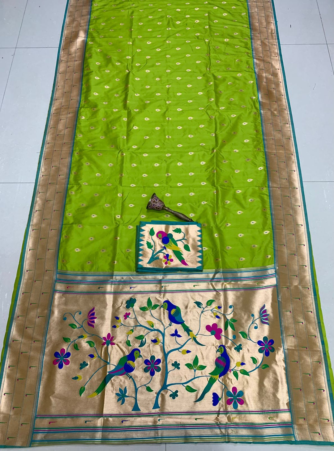 Yogini Kanjivarum Paithani  Green Silk Saree