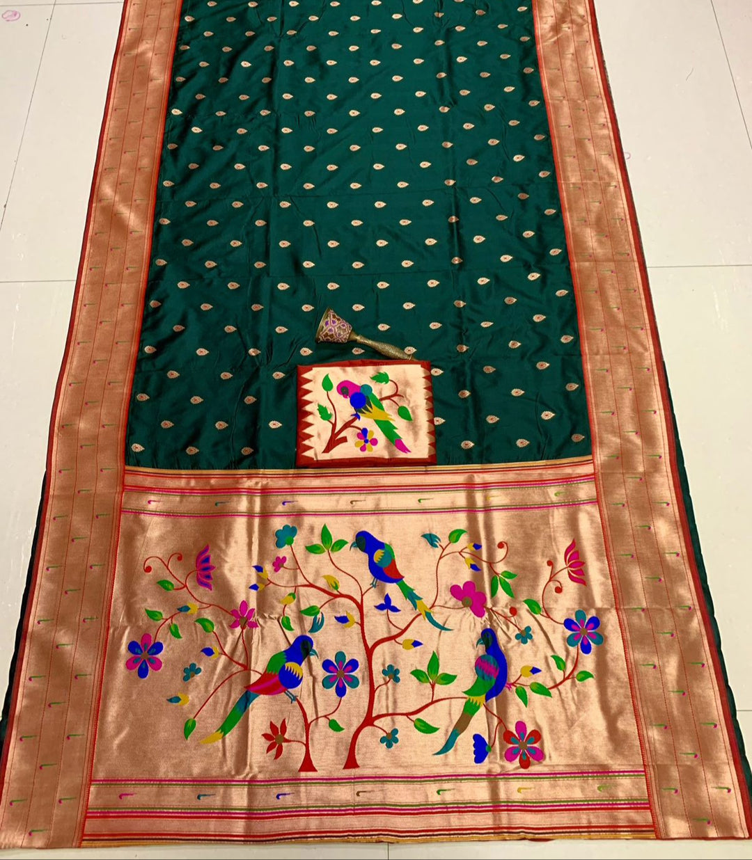 Yogini Kanjivarum Paithani  Green Silk Saree