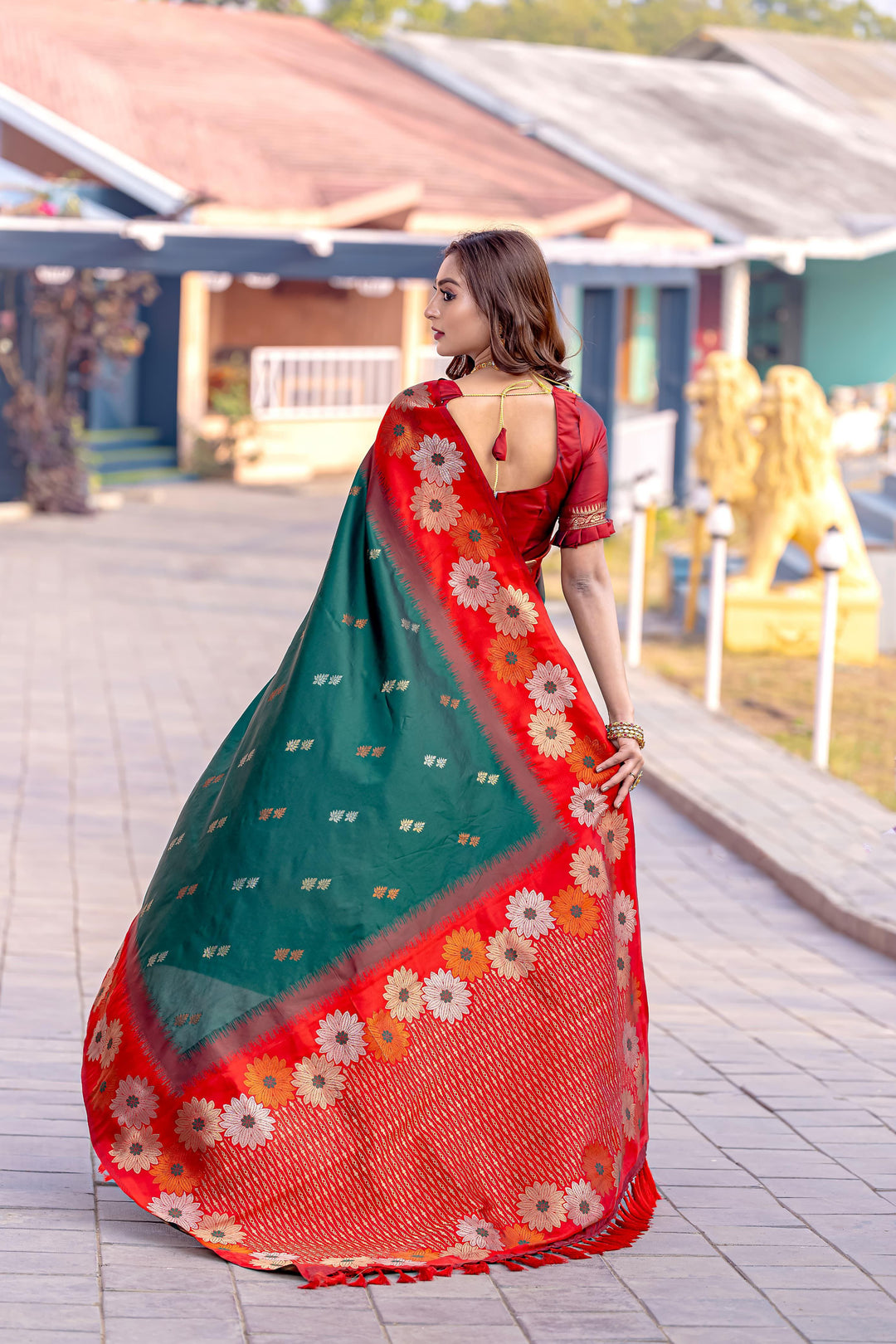 Slaying In Silk Banarasi Silk Saree