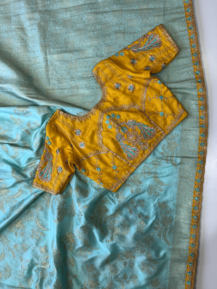 Delicate Flow Of Fabric Banarasi Pattu Saree