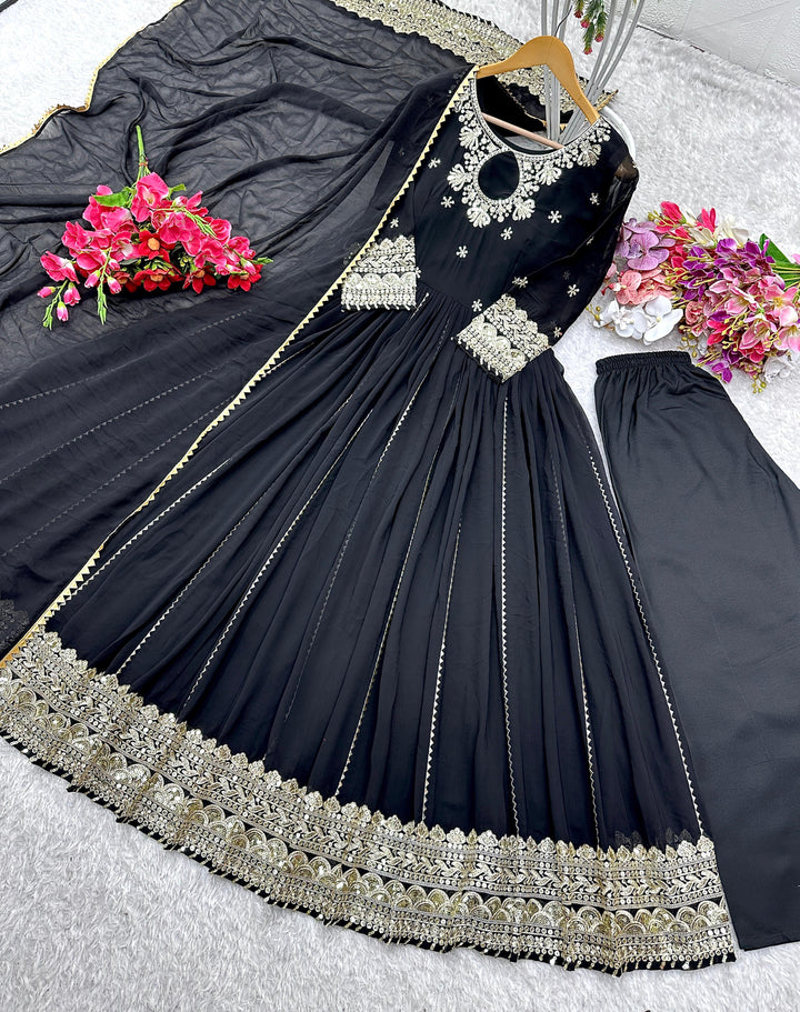 Ravishing In Black  Georgette Gown