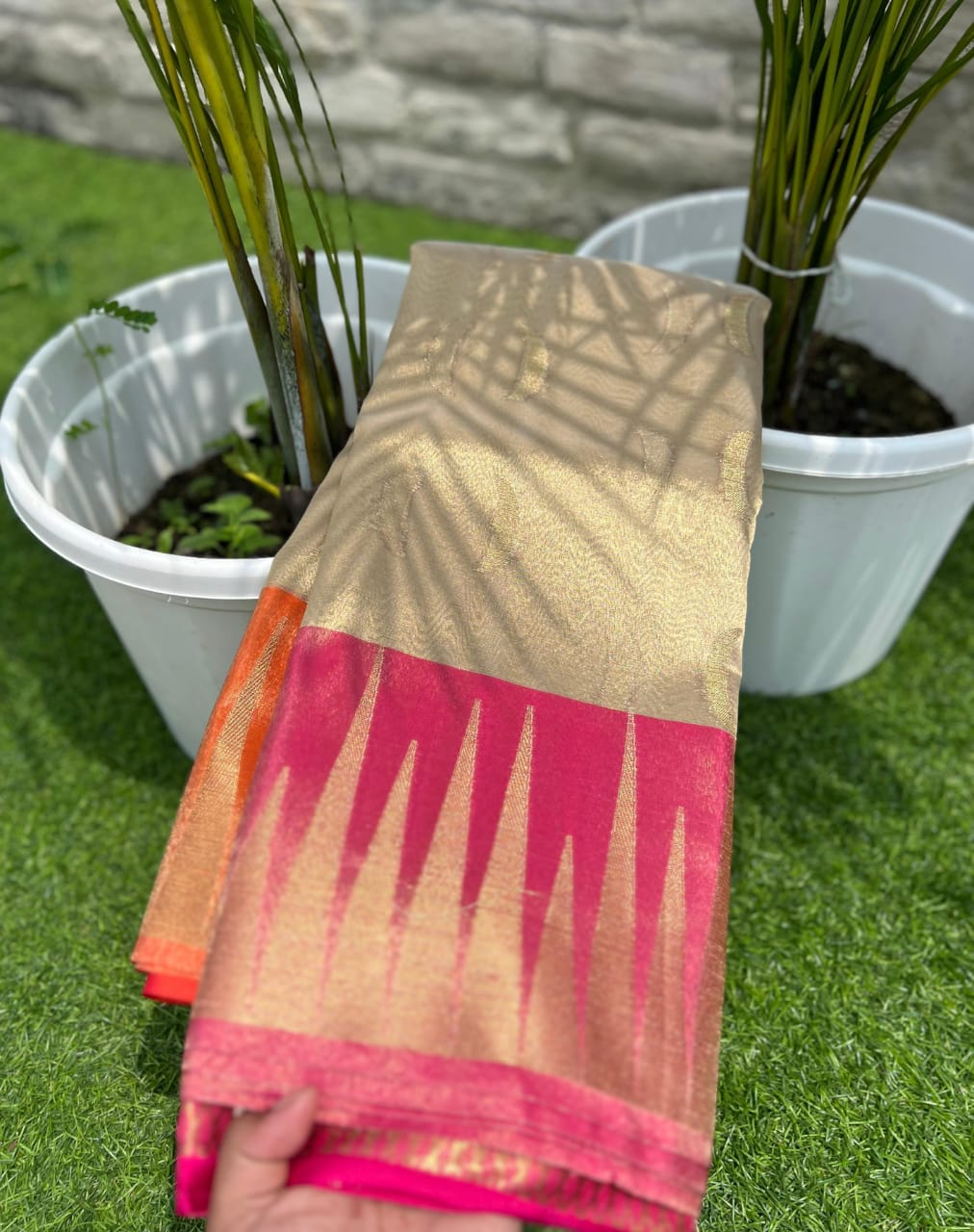 Ganga Jamuna Border Tissue Silk Banarasi Saree