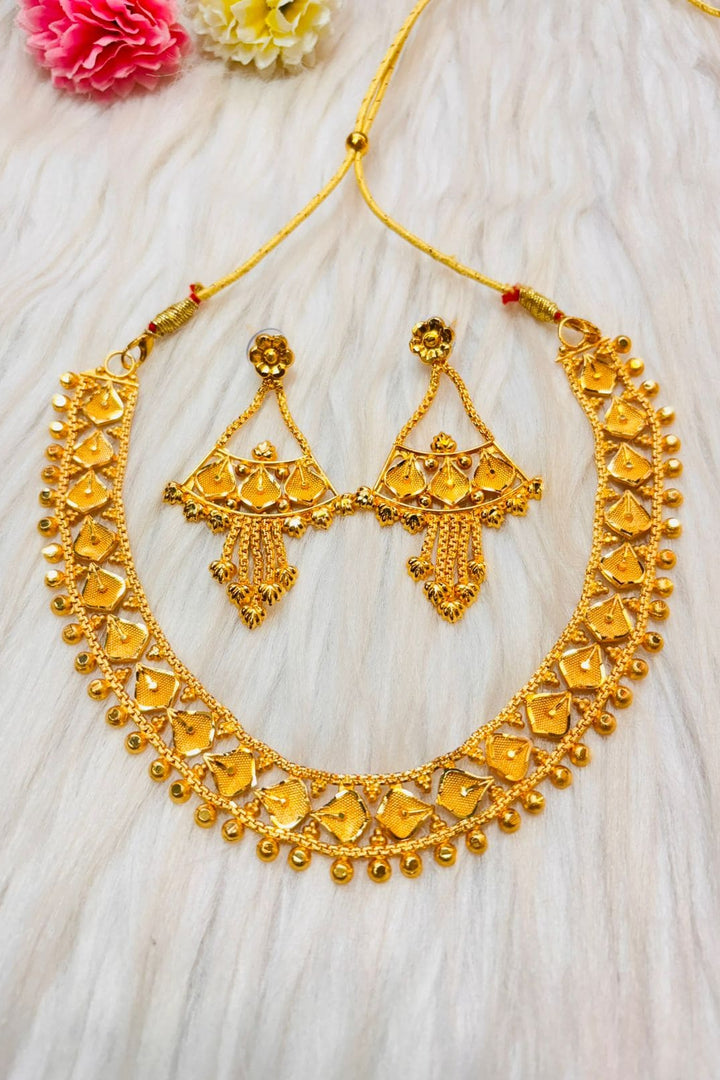 Rivana Gold Plated Necklace Set
