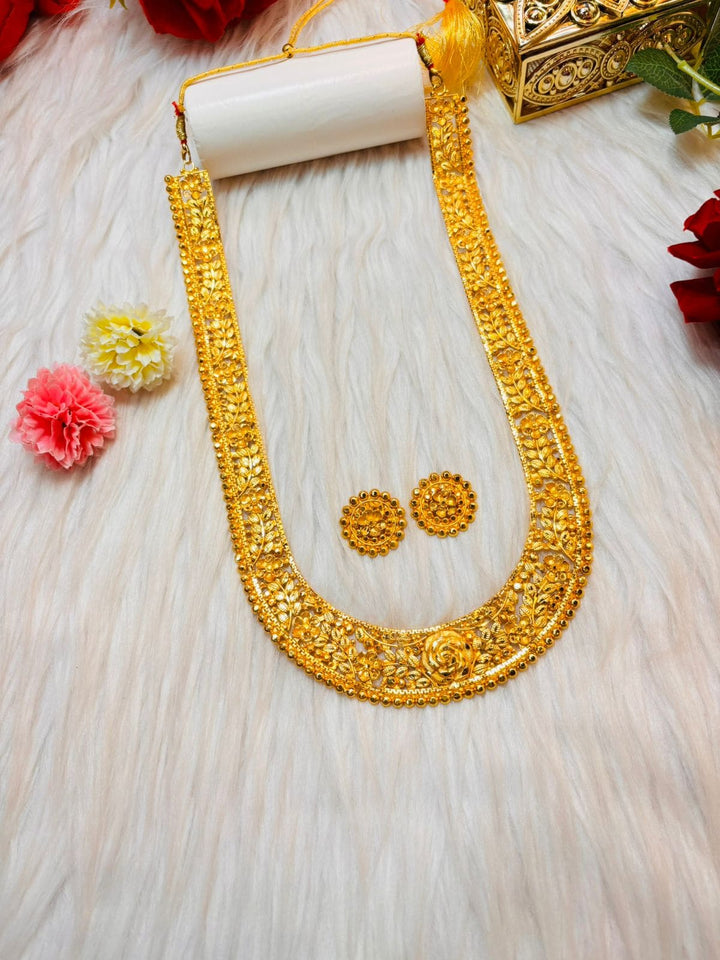 Aarvika Long Necklace & Earring Set
