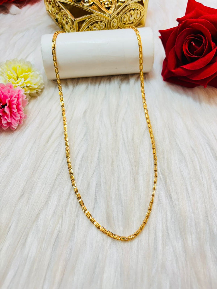 Gleaming Touch - Gold Plated Chain