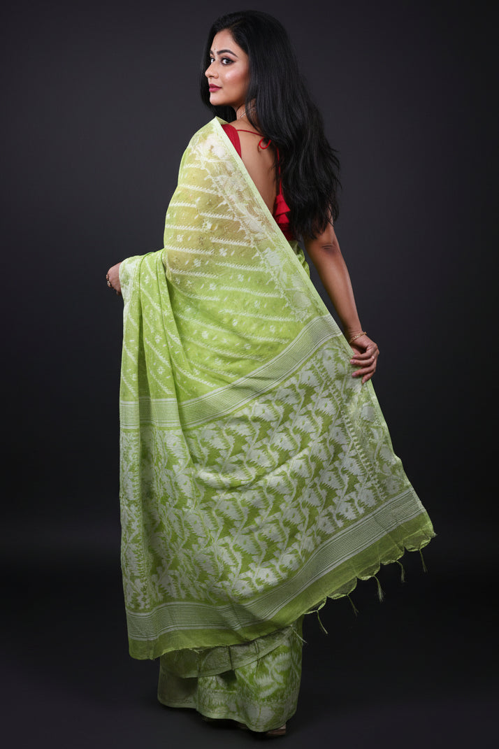 Bangaliyana Jamdani Saree