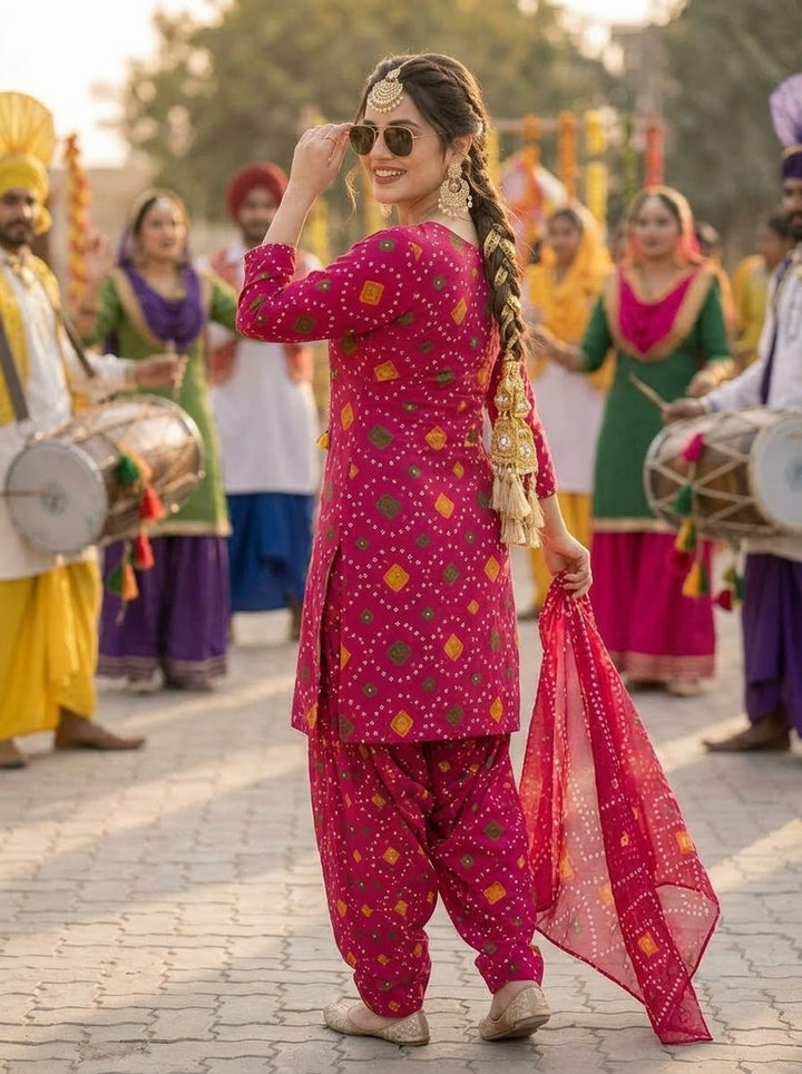 Ishq Di Heer – Bandhani Cotton Kurti Set