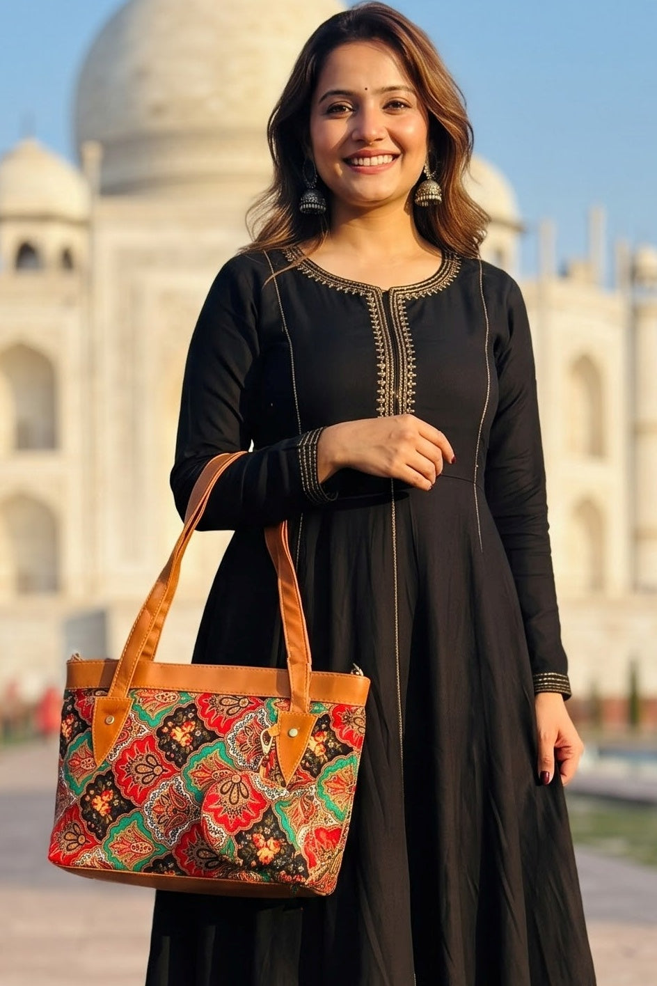 True Style-  Hand Bag
