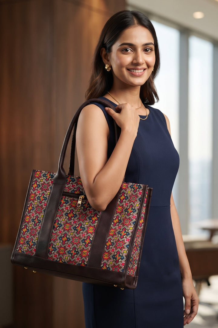 Brightest Star-Leather Hand Bag
