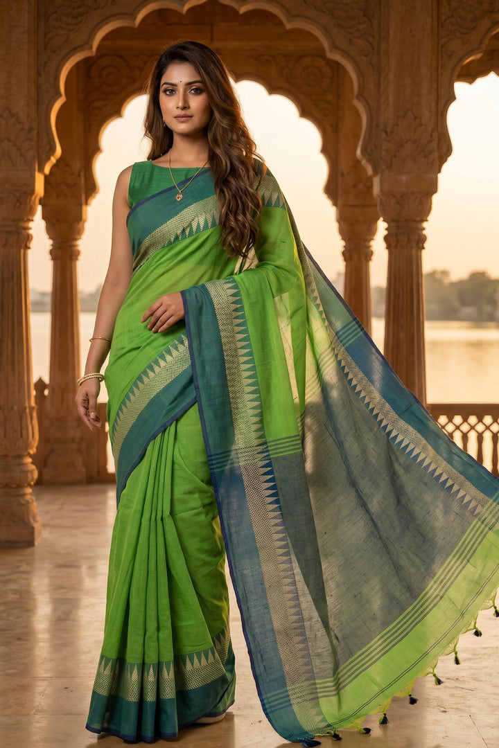 Aura Of Pure Khadi Cotton (Natural Pista Color) Saree