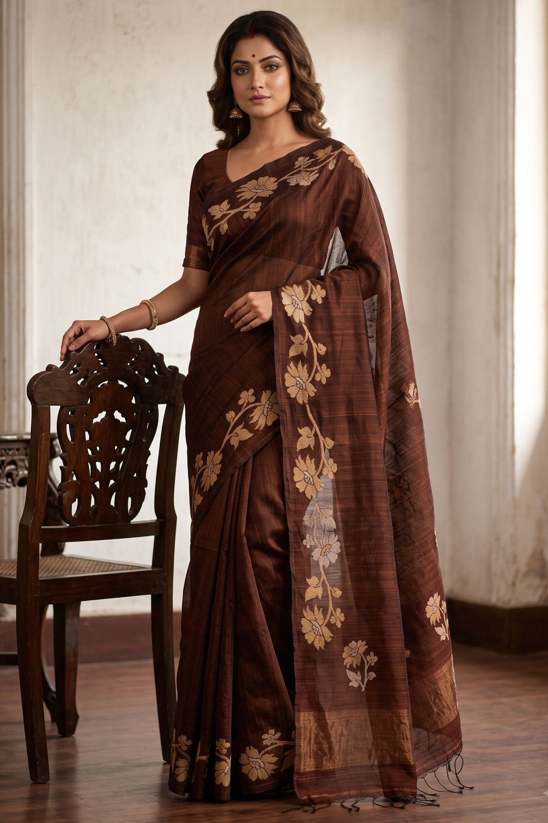 Agomoni Aabha – Soft Pure Matka Jamdani Saree
