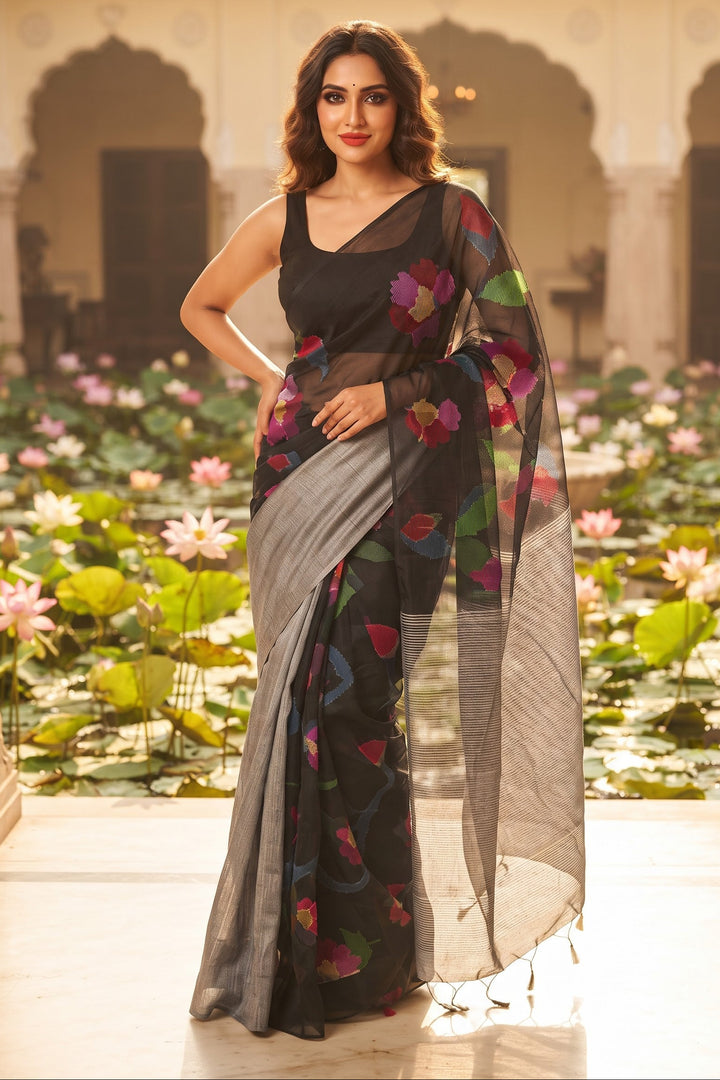 Adore The Grace- Matka Muslin Sare