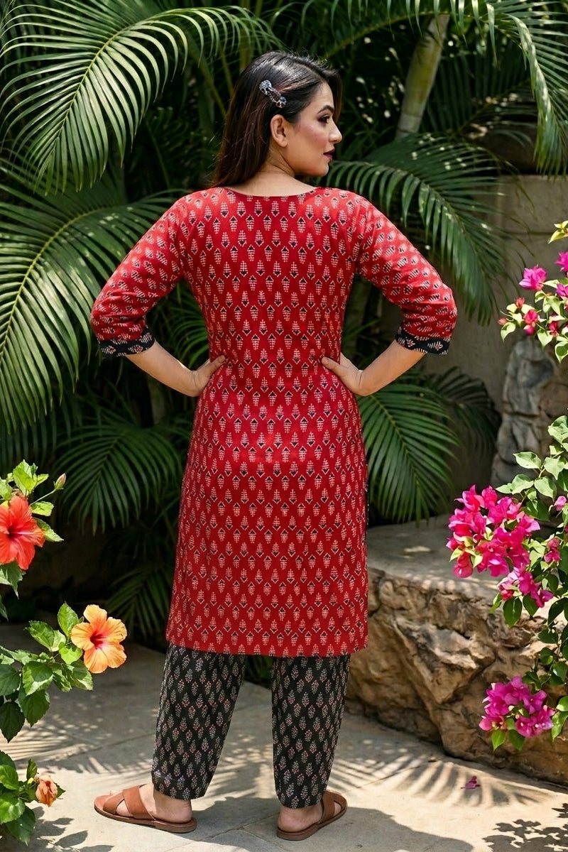 College-Going Vibe Kurti Set (Leaf Motifs)