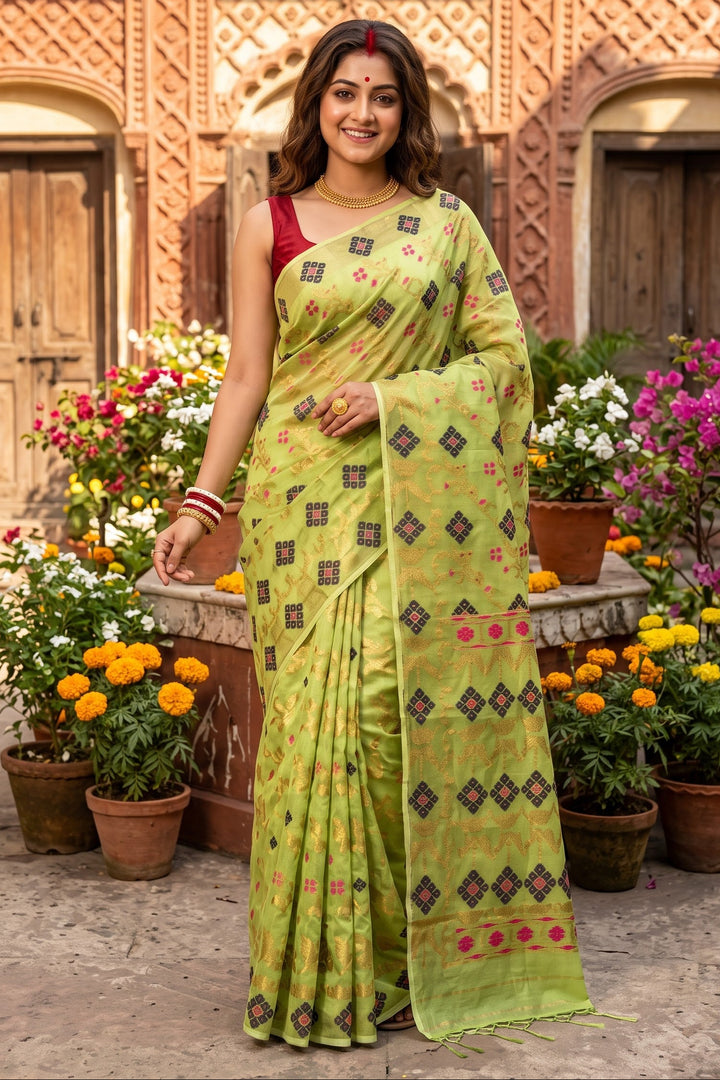 Bonediyana (বনেদিয়ানা)Bengal Jamdani Saree