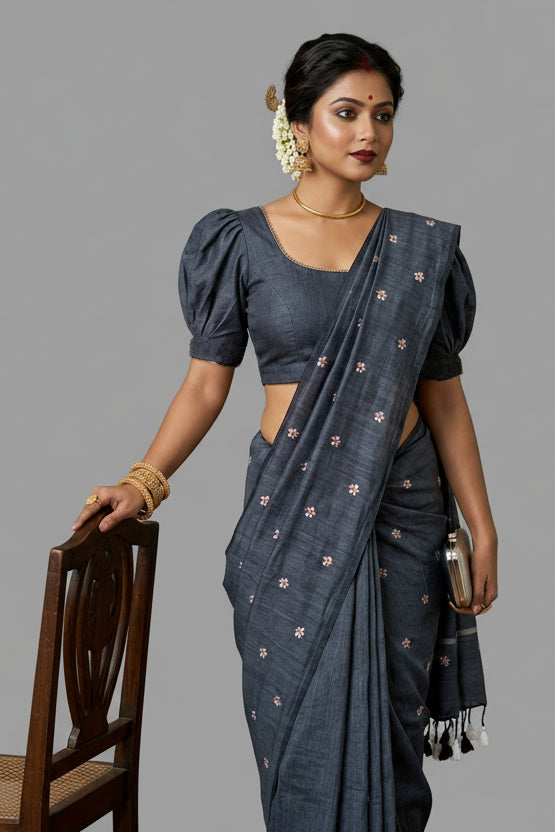 Bengal Shiuli(Jasmine) khadi Saree In Grey