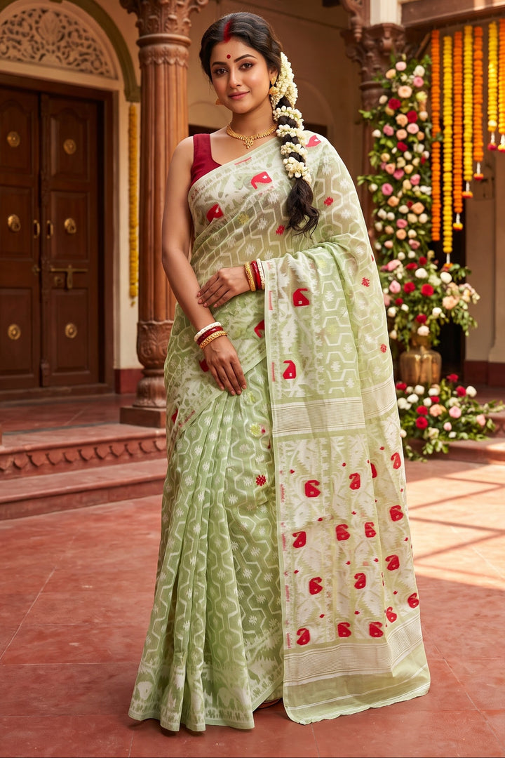 Swarnamayi Bengal Jamdani Saree