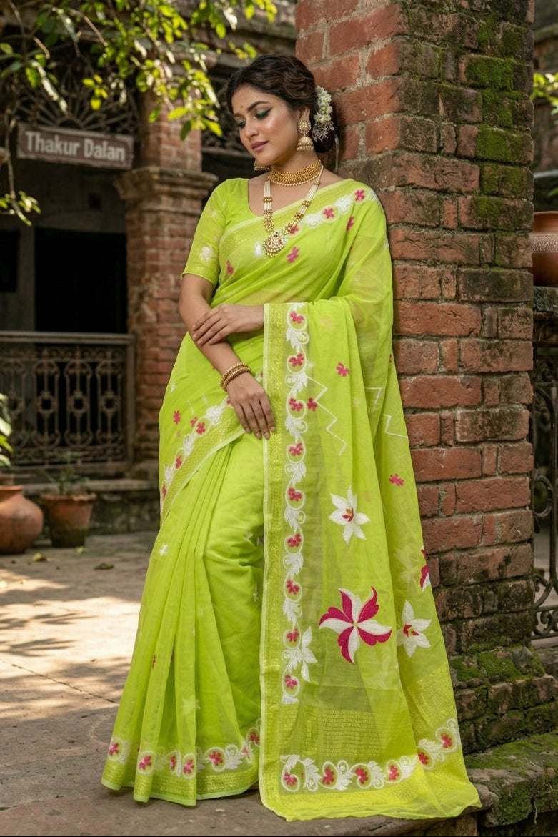 Nirjharini Dhakai Jamdani Saree