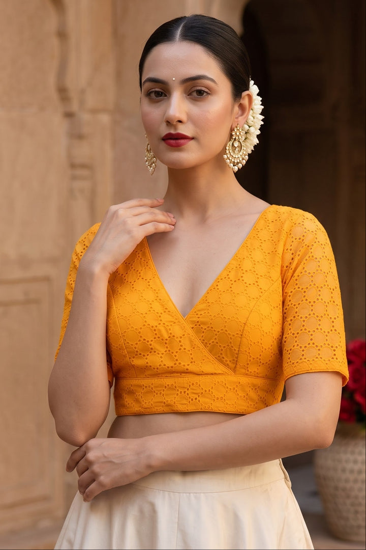 The Jewel Of Elegance Hakoba Blouse