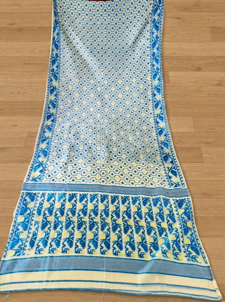 Swarnamayi Jamdani Saree