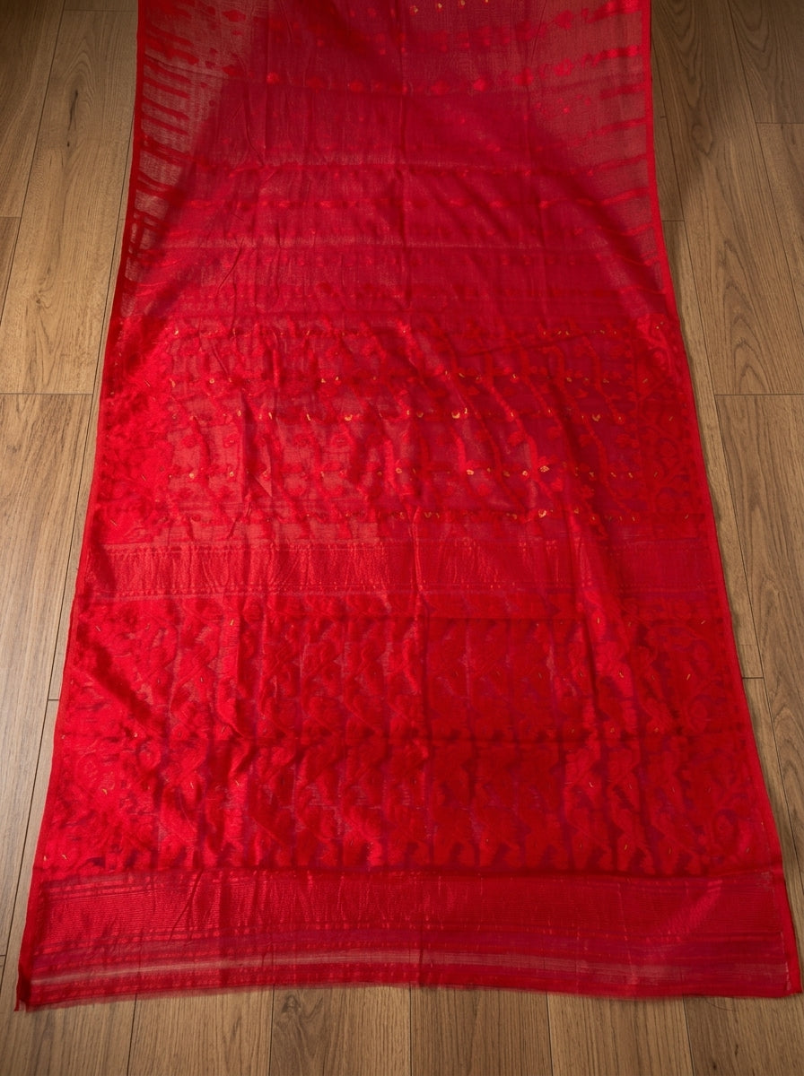 Moner Alo-Bengal Jamdani Saree (Red)