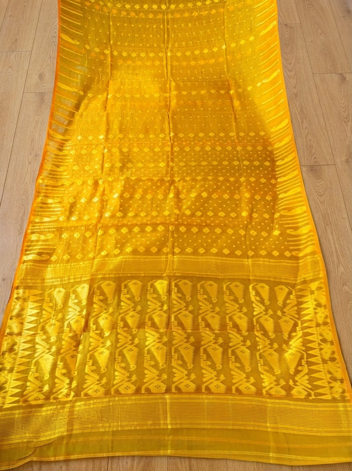 Moner Alo-Bengal Jamdani Saree (Yellow)