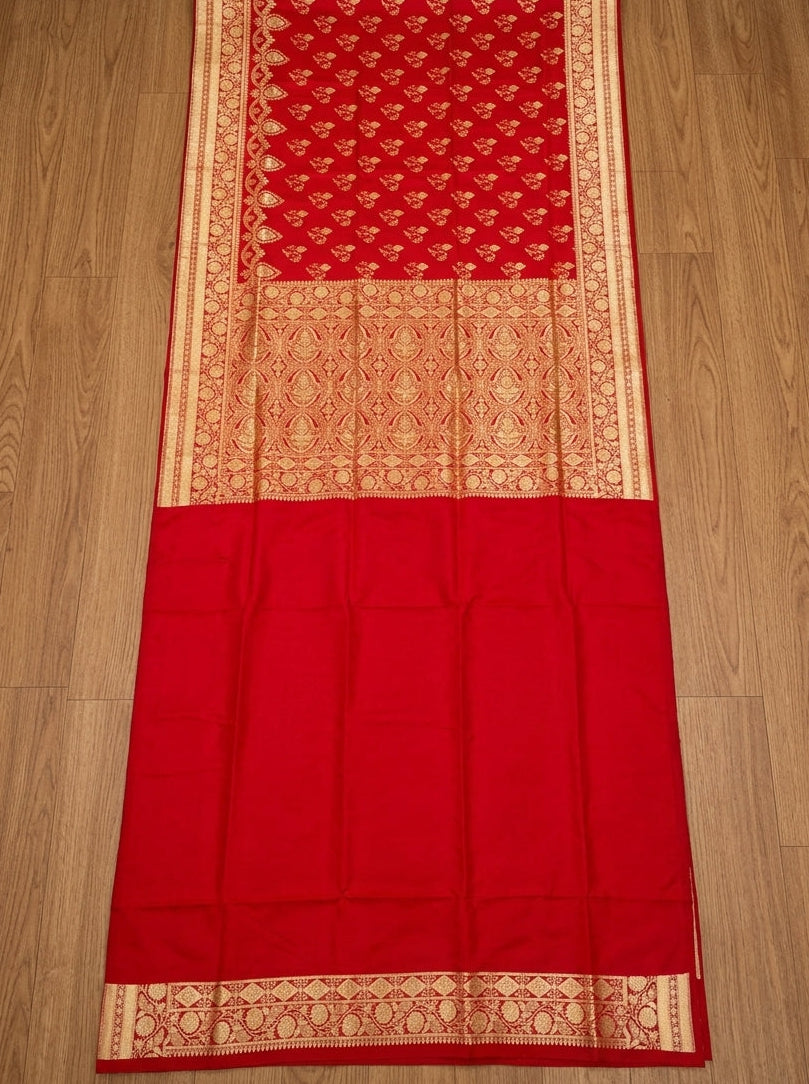 Queen's Legacy Banarasi Semi Katan Silk Saree