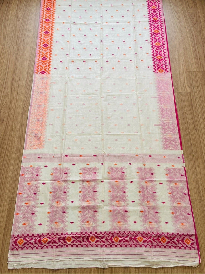 Nakshabithi Semi Tussar Silk Saree
