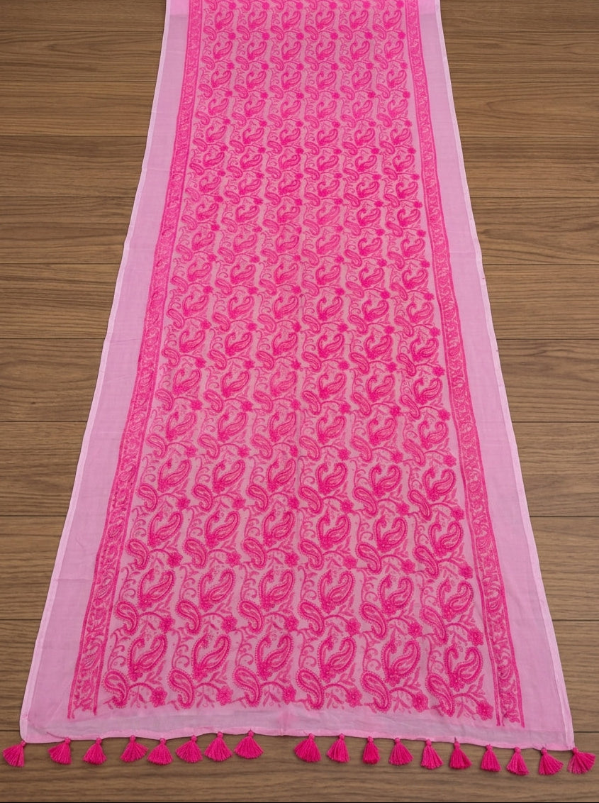 Petals & Paisley Mul Cotton Saree
