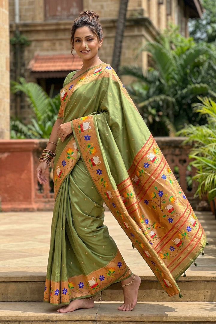 Mumbai Mood Sarees(Paithani Silk)