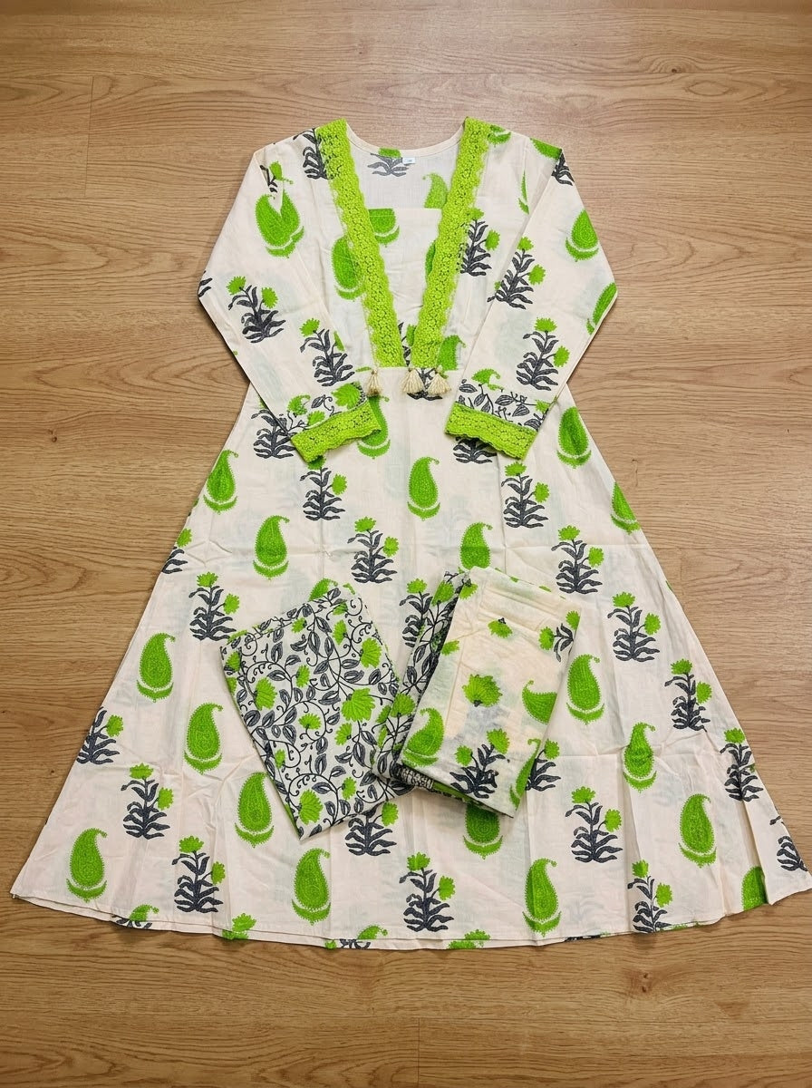 A Bloom of Grace Cotton Kurti Set
