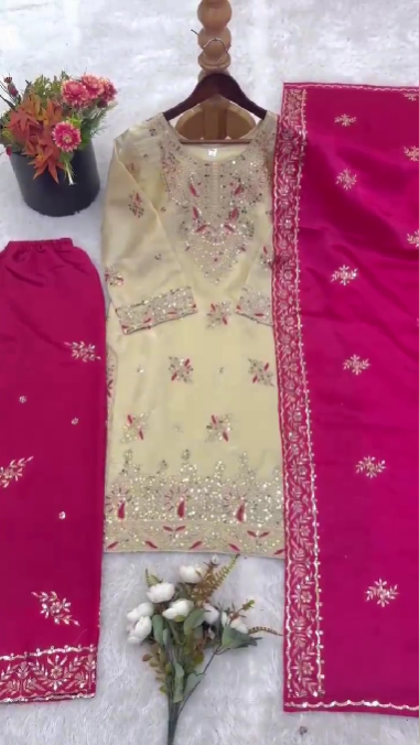 Calista Glow- Women’s Designer Party Wear set