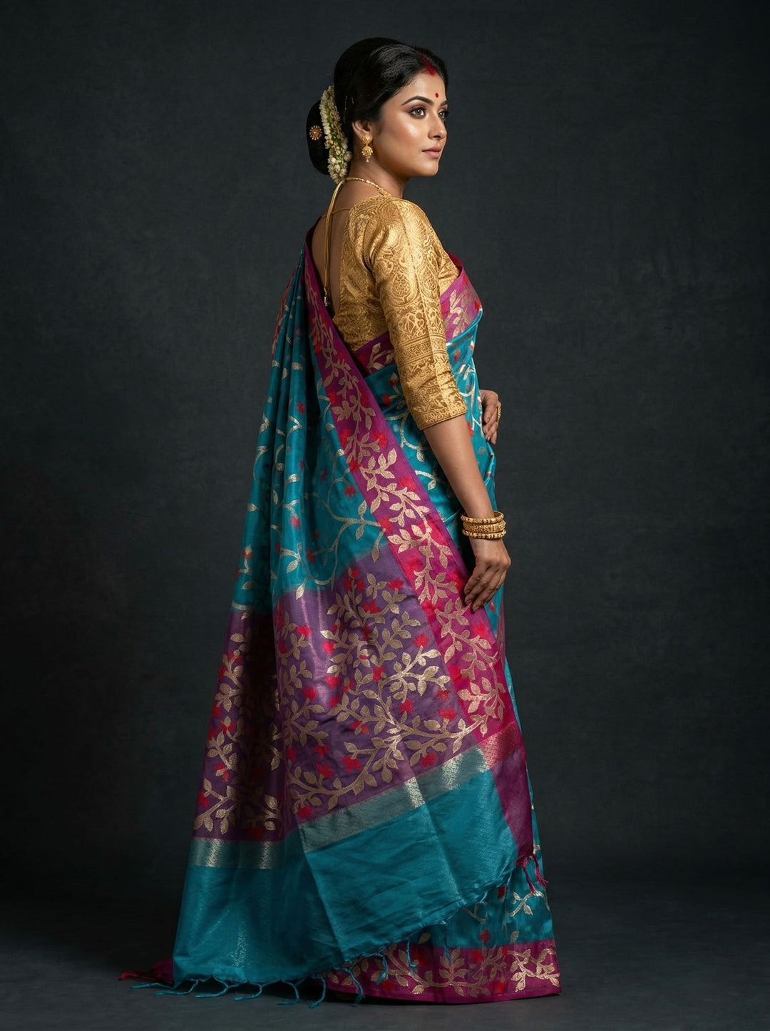Divine Essence Muslin Jamdani Saree