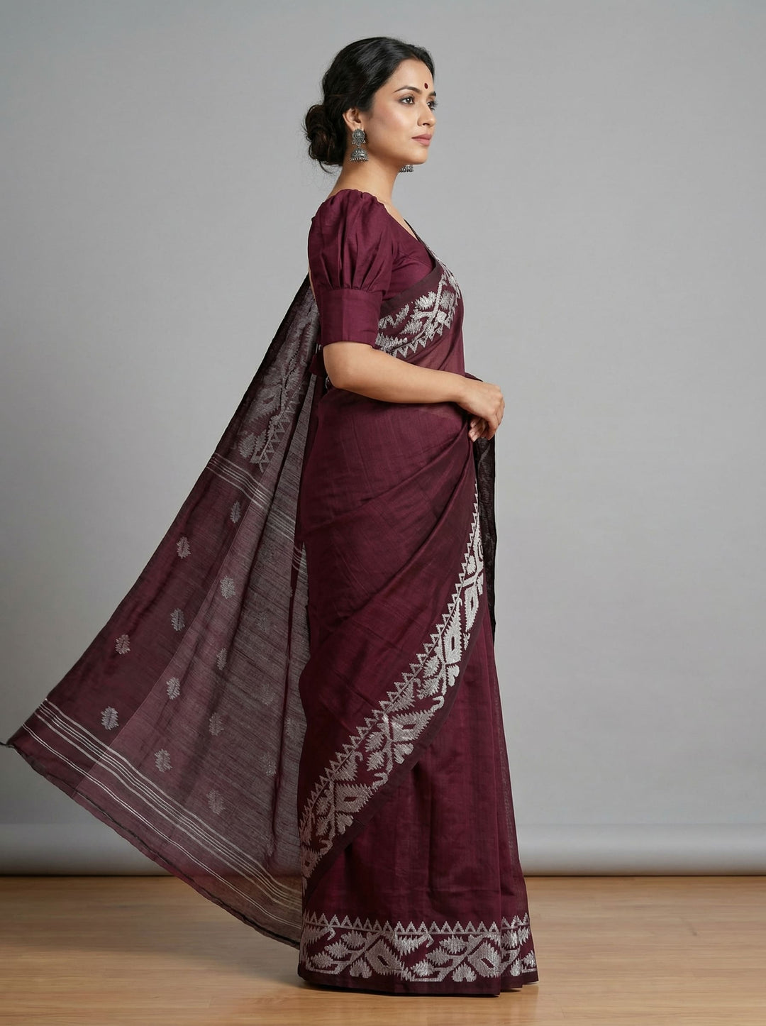 Sesher Bela Karat Linen Jamdani Saree