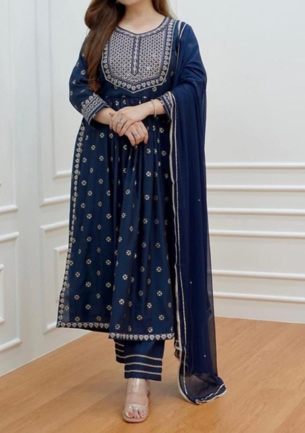 Blue Dynamic Naira Cut Kurti Set